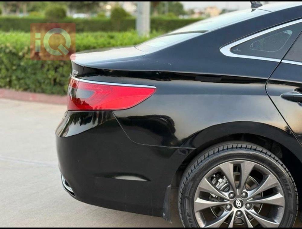 هيونداي أزيرا